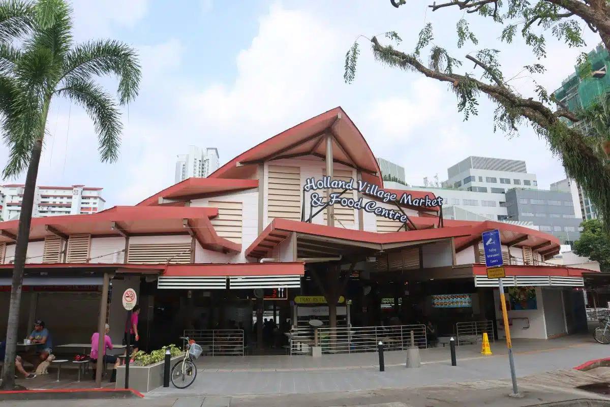 hollandvillagehawker2